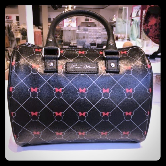 Disney Handbags - Disney Minnie Mouse handbag